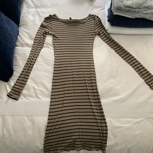 Fitted black and white BCBG dress